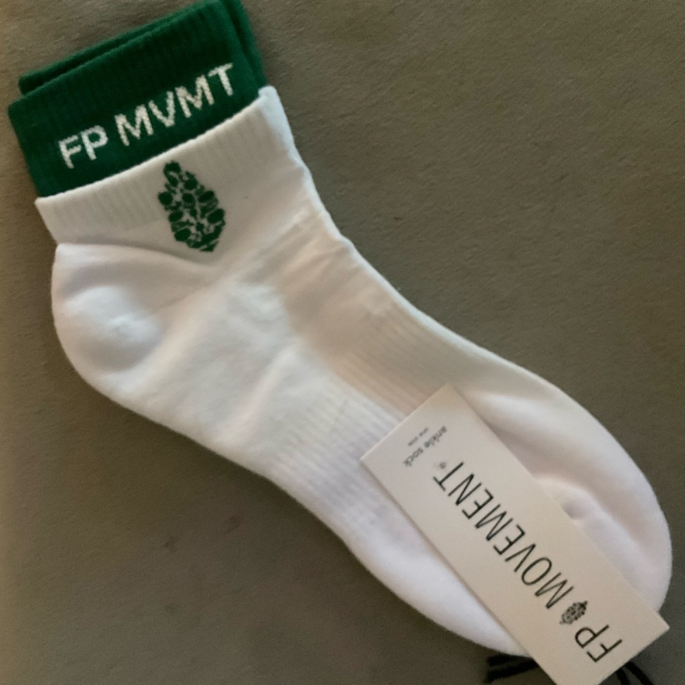 FP Movement green and white quarter crew court socks - Picture 4 of 5